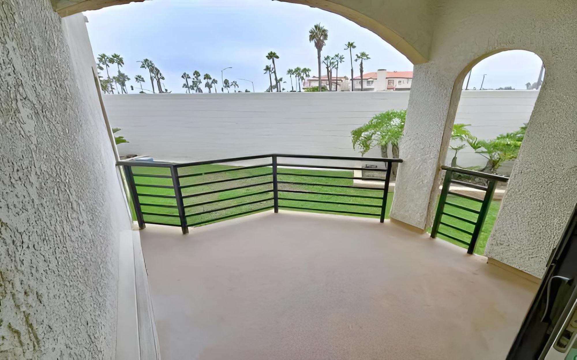 Huntington Beach Inn Exterior photo